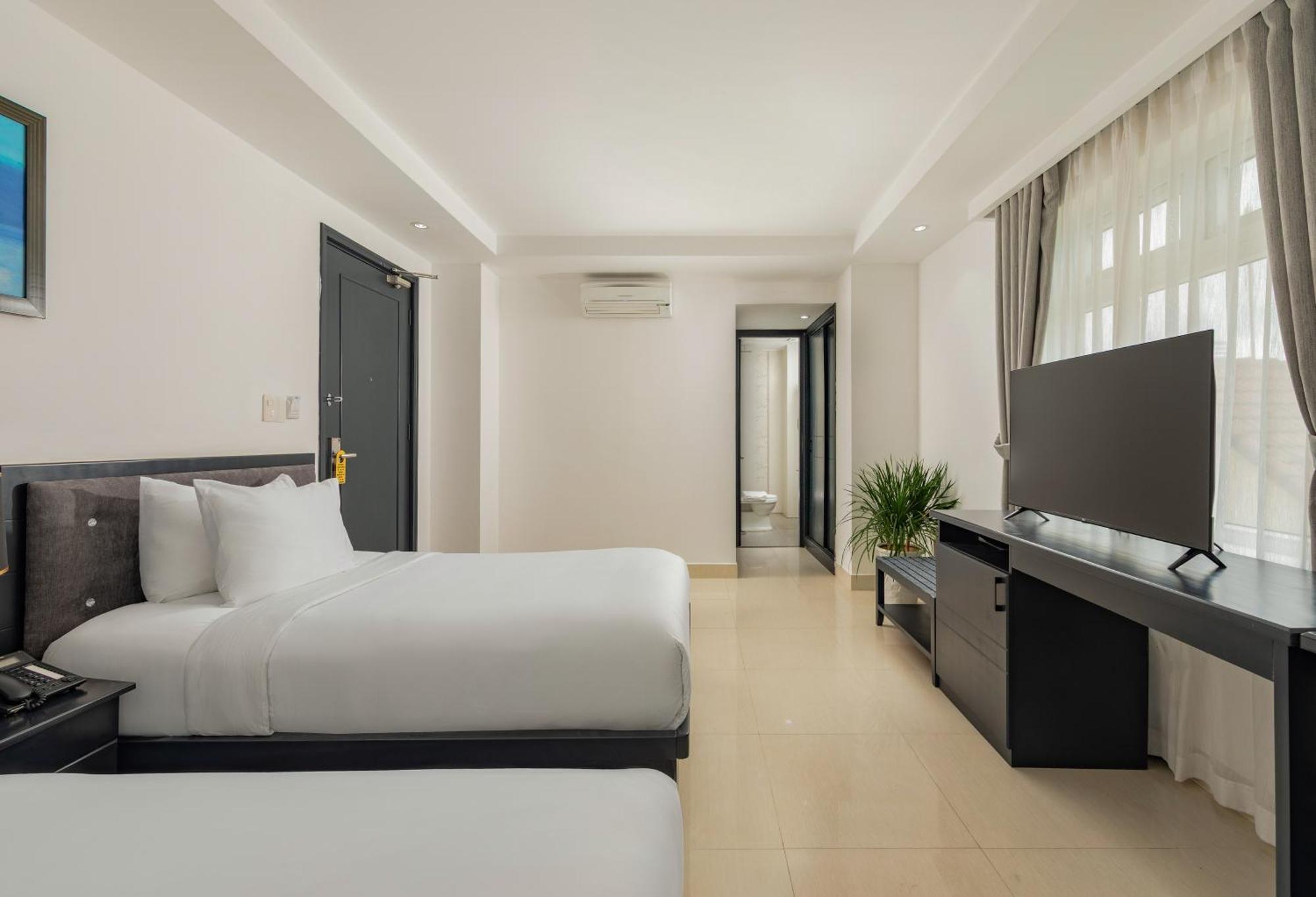Kay Hotel Da Nang - Near Dragon Bridge Exterior photo