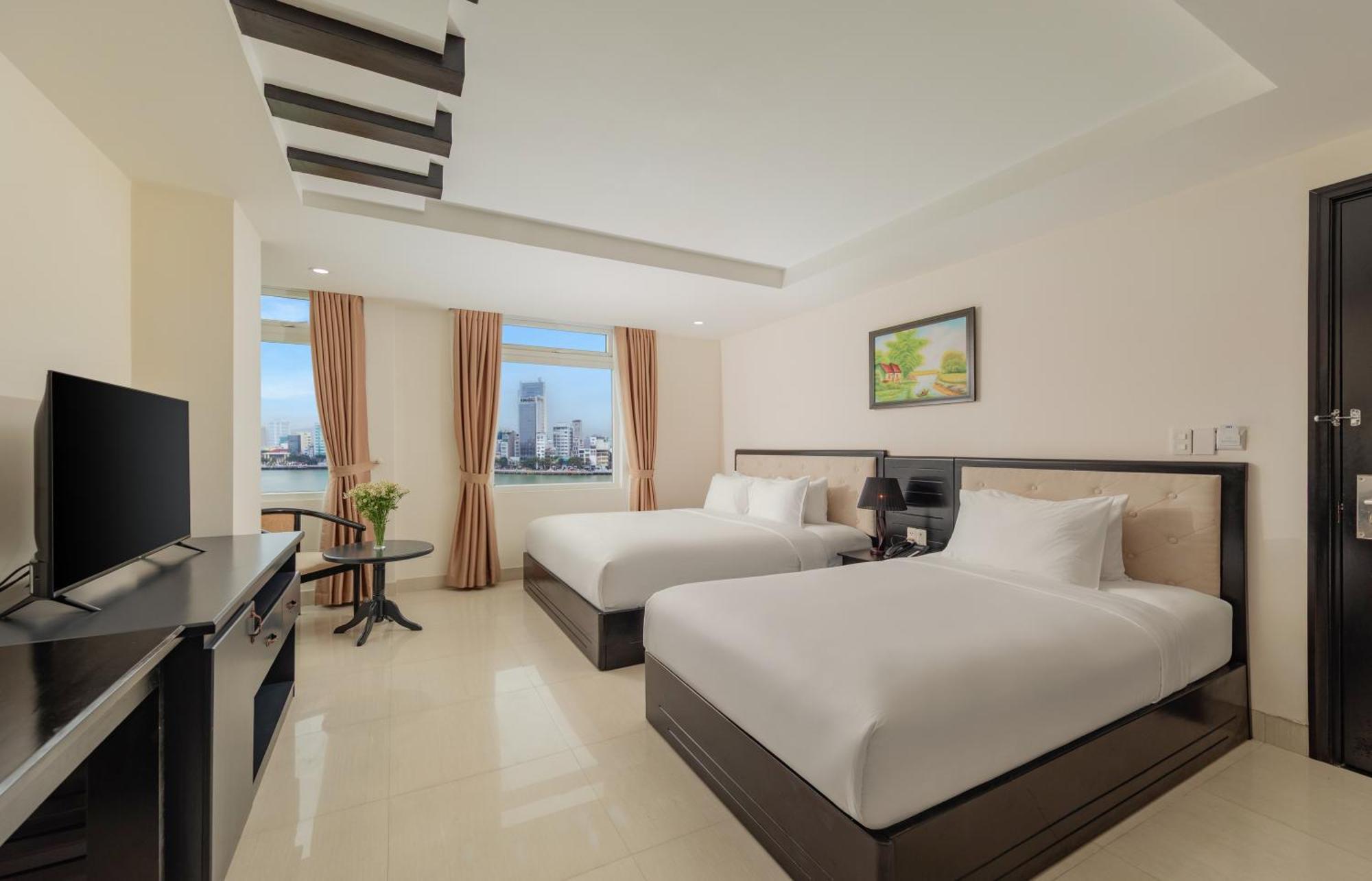 Kay Hotel Da Nang - Near Dragon Bridge Exterior photo